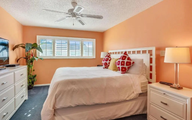 Gulfside Villas 6
