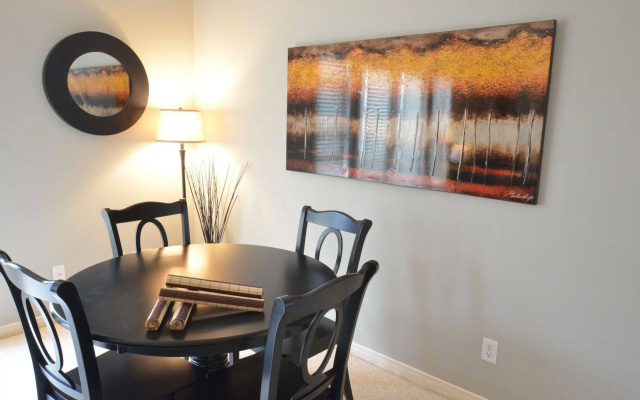 Executive Suites by Roseman - Inglewood