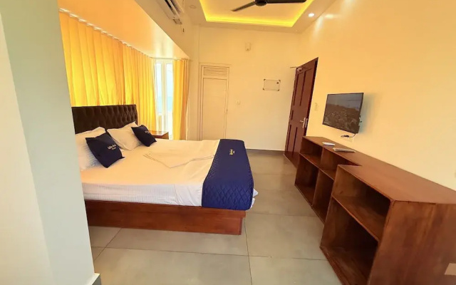 Golden Sands Cherai