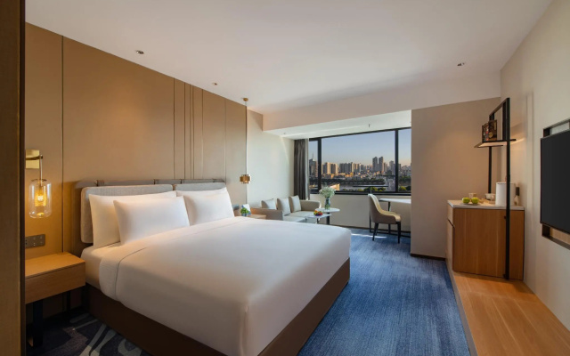 Guangzhou Hotel - Canton Fair Free Shuttle Bus