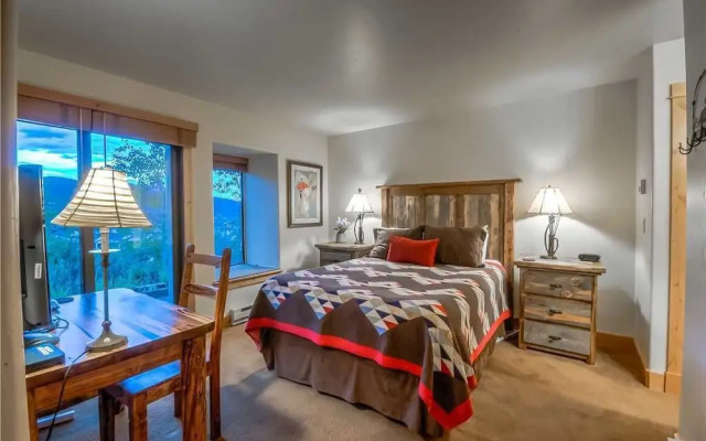 Storm Watch Condominiums by Pioneer Ridge Management
