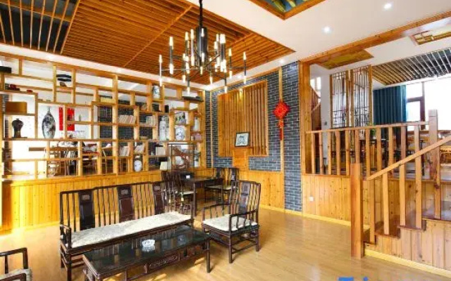 WUyuan Xianyunju Inn