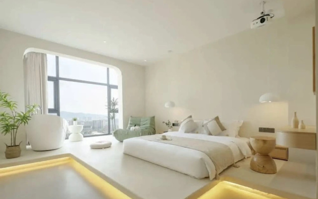 QianYue Hotel