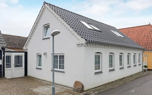 6 Person Holiday Home in Hals
