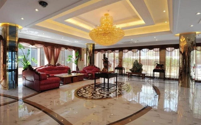 Jiande Yinyuan Hotel
