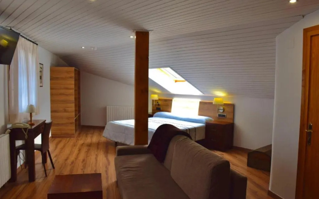 Hotel LAüt
