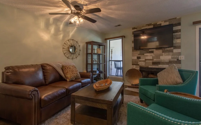 Respite 2 Bedroom Condo
