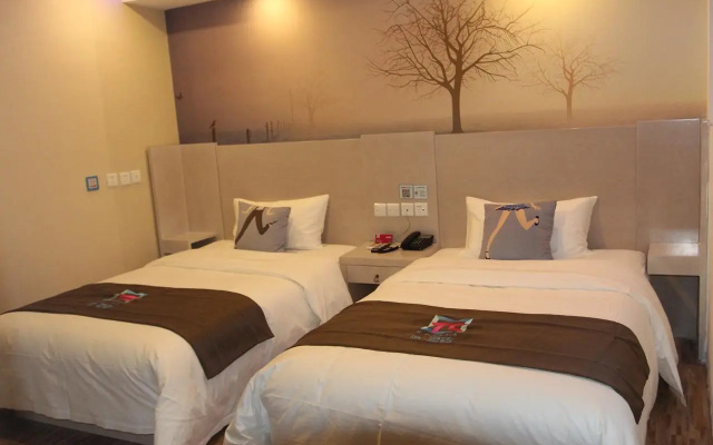 Pai Hotel Beijing Wanshou Road Subway Station