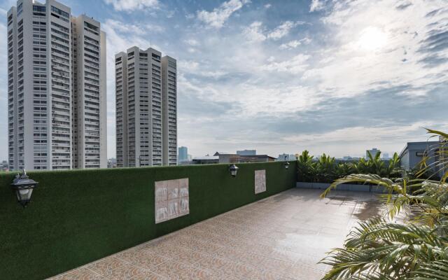 Отель United Residence Таиланд, Бангкок - отзывы, цены и фото номеров - забронировать отель United Residence онлайн вид на фасад