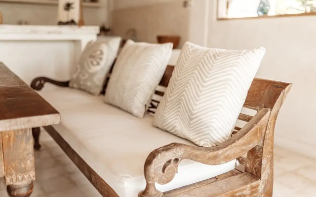 Santai Beach House