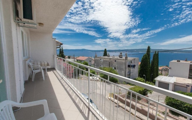 Apartment Magas