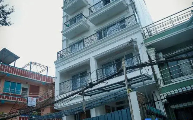 GRIHA sunlight studio, Lazimpat