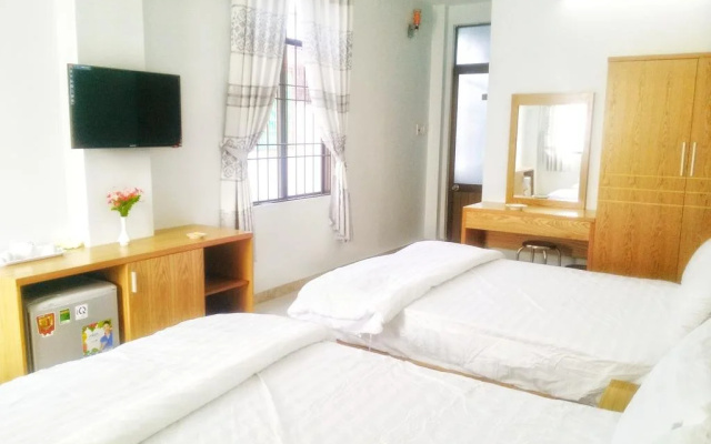 Like Family Hotel