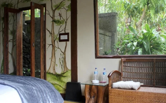Madu Puri Spa Villa