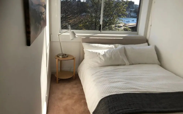 Luxury Double Bay Flat by Harbour Pool