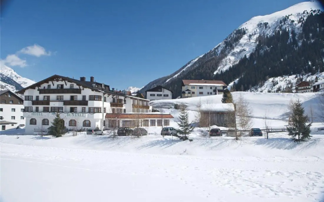 Hotel Büntali