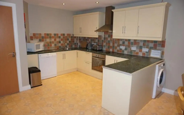 Dunmill Apartment