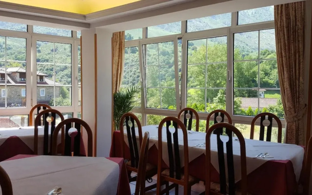 Hotel Naranjo De Bulnes