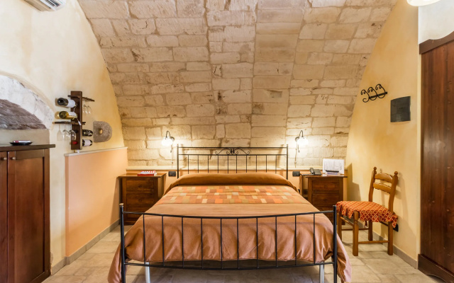 Casina Di Grotta Di Ferro