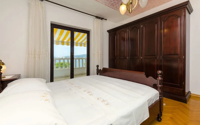 Apartment Jakov