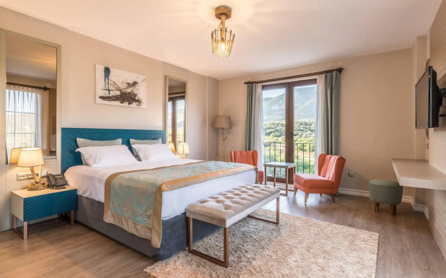 Karia Hotel Palamutbuku