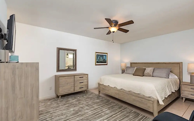 Bluebell Retreat 2BR by Casago