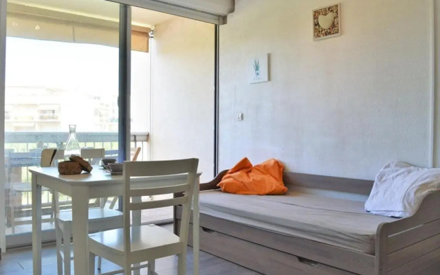Appartement Le Lavandou, 1 pièce, 4 personnes - FR-1-251-367