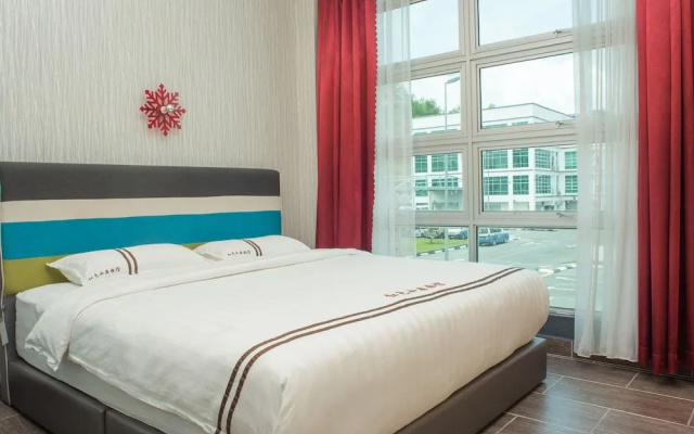 Red's Hotel