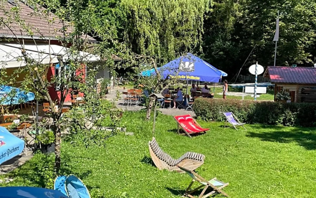 Krug's Family Hostel und Restaurant