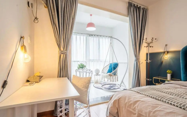 Zhengzhou Zhengdong New District·CBD Business District· Locals Apartment 00174150