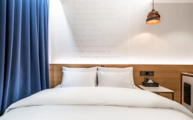 Jongno Hotel Laboum