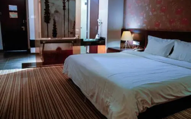 Shenzhen Mingdian Business Hotel