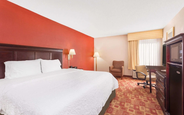 Rome Inn & Suites