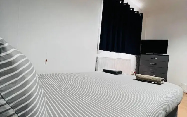 London E1 Hostel