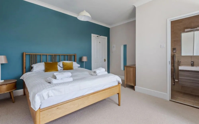 St George's Country House