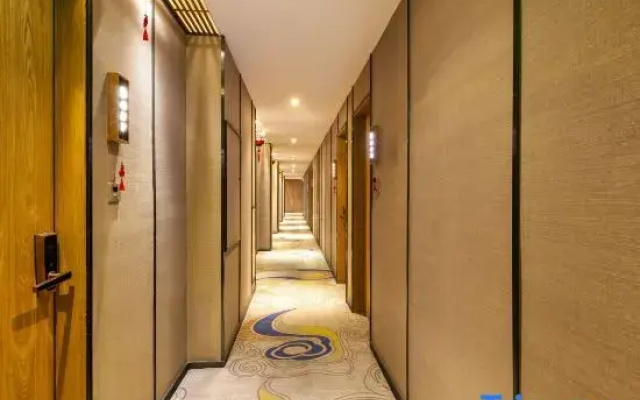 Jingyi Boutique Culture Hotel