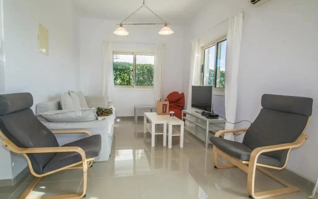 Yolanda Holiday Villa