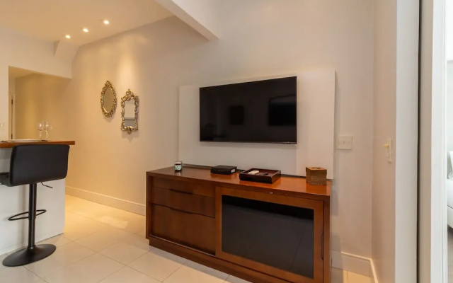 4 Minutes From Copacabana Beach Nsc611