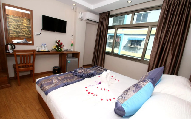 Gemsy Hotel