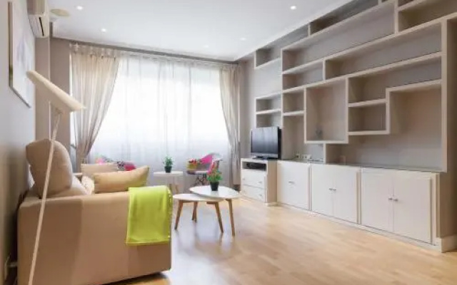For You Rentals Avenidaamerica Apartment Ava24