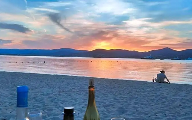 Villa Playa del Sol - B1