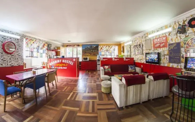 B&B Grammy Hostel
