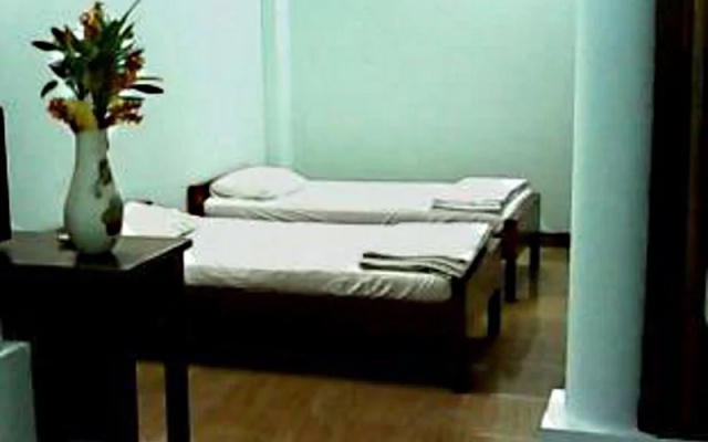 Paris Hotel