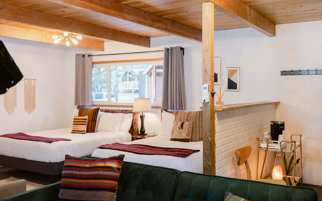 Grand Pine Cabins