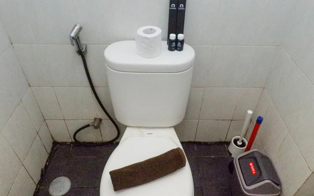Relaxing Studio Apartment At Puri Mas