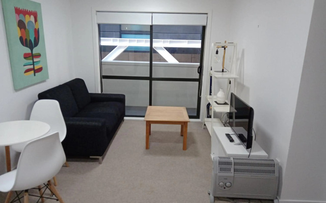 Peaceful apartment at Victoria Park