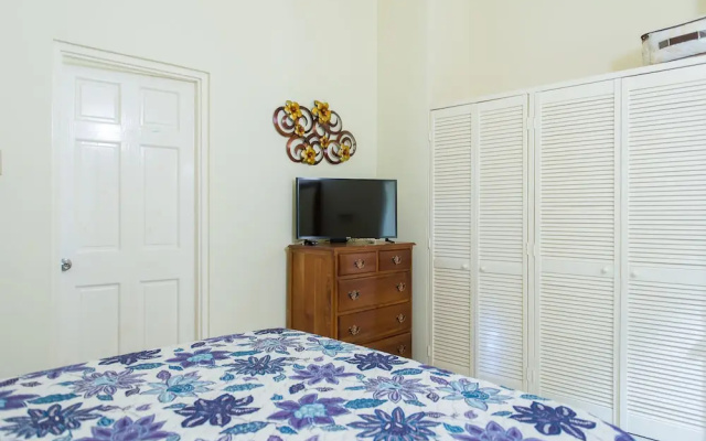 Ocho Rios Beach House at Dax Hall