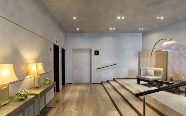 Deluxe Loft 2BR White City by HolyGuest