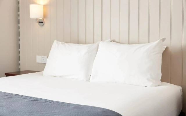 Premier Inn Pontefract South