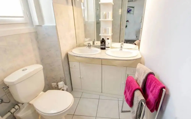 Gambeta Cannes Apartment